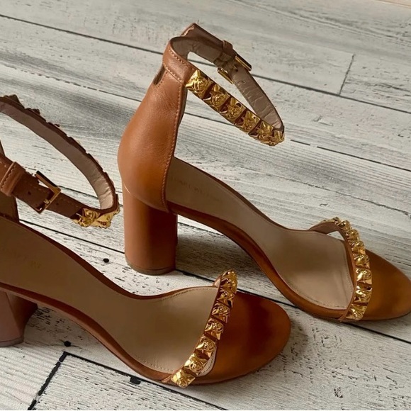 Stuart Weitzman Shoes - Sandales haut de gamme avec roses en or • Stuart Weitzman • taille 6